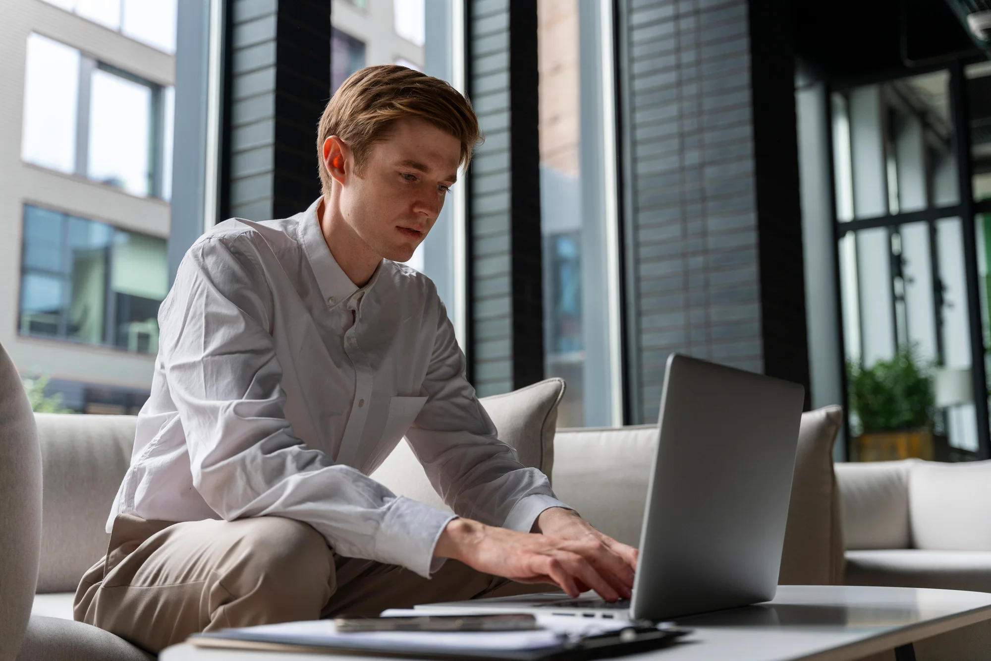 Mastering Complex Data Retrieval with Database Joins | AppMaster