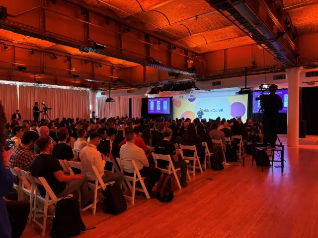 AppMaster en BubbleCon 2024: explorando las tendencias sin código