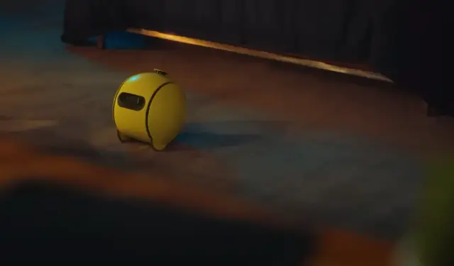 Samsung's Ballie Robot Has Transformed into a Projector