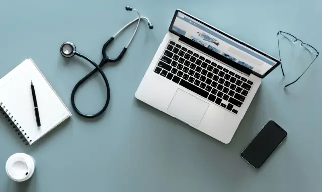 No-Code vs. Traditional Electronic Health Records (EHR): Which is Right for Your Practice?