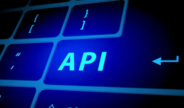 RESTful API के क्या लाभ हैं?