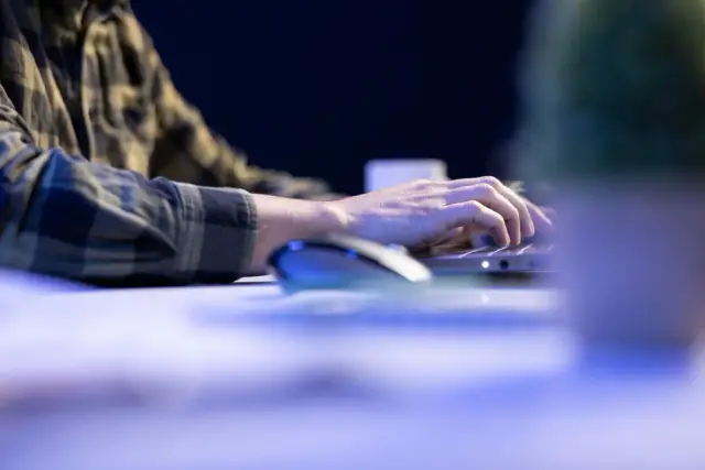 A Comprehensive Guide to Visual Programming Languages for Beginners