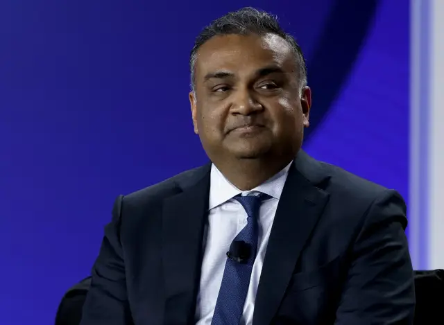 YouTube's Ad Revenue Continues to Decline Amid Adoption of Shorts and Shopping Features