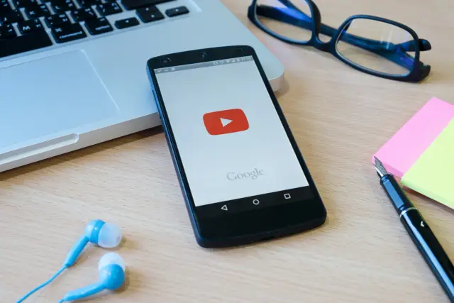 YouTube Music Explores User Engagement Extension with Anticipated Commenting Feature